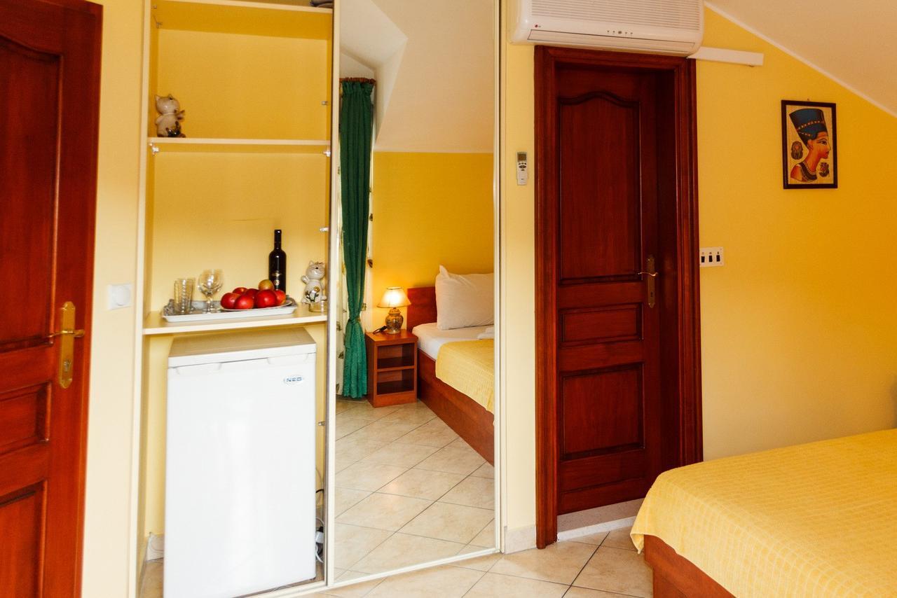 Guest House Villa Zivanovic Herceg Novi Exterior foto