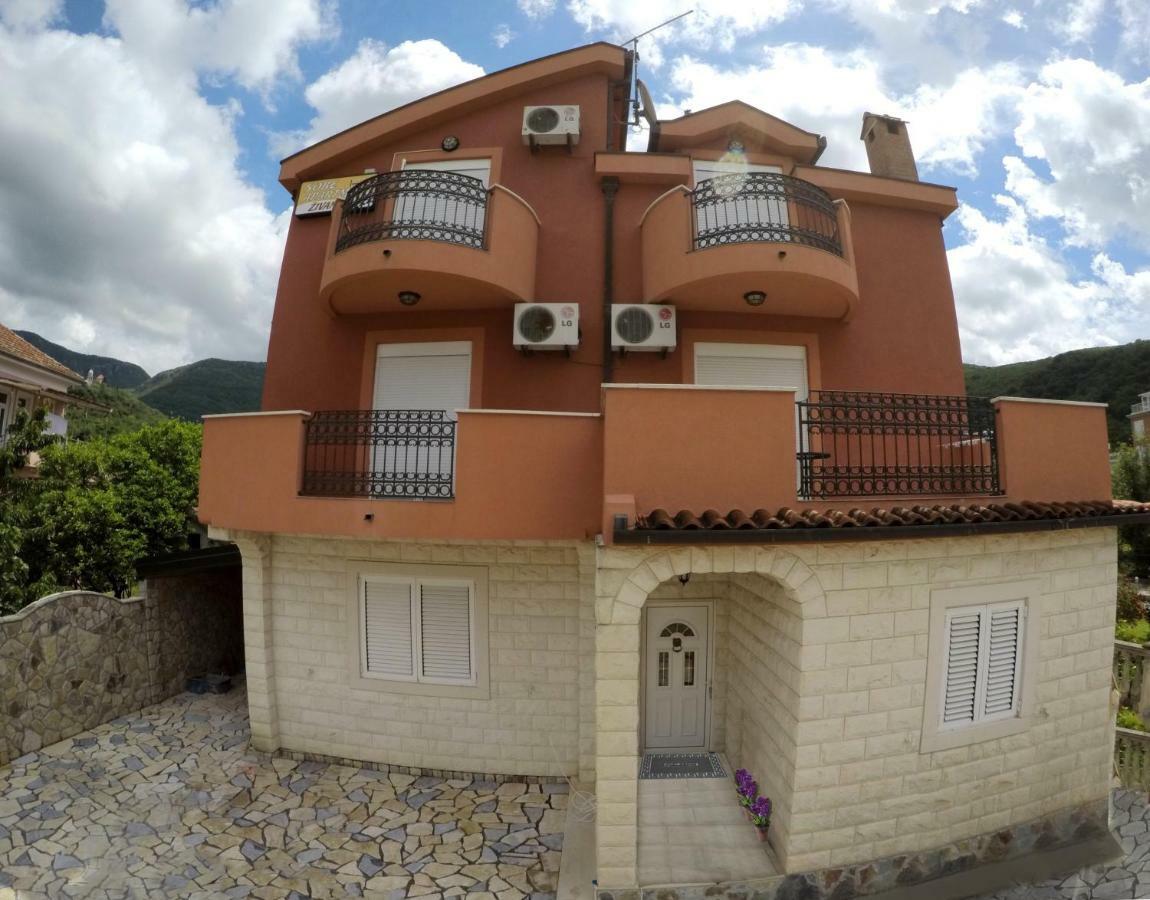 Guest House Villa Zivanovic Herceg Novi Exterior foto